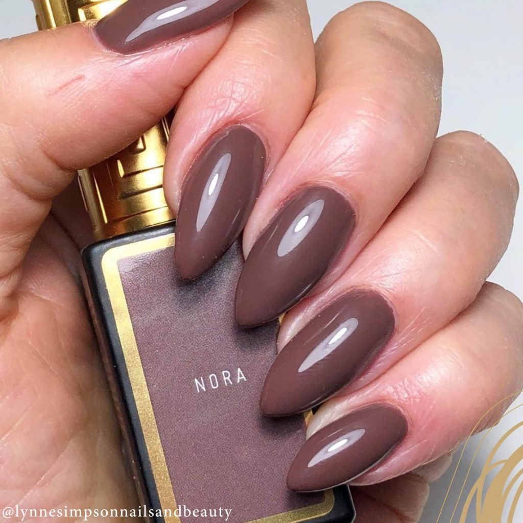 IKON.iQ Prima gel polish trajni lak Nora, 15 ml