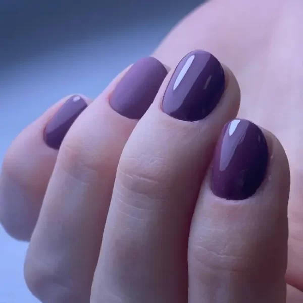 IKON.iQ Prima gel polish Nathalie