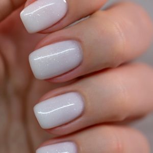 IKON.iQ Nova Rubber Base Sparkling White