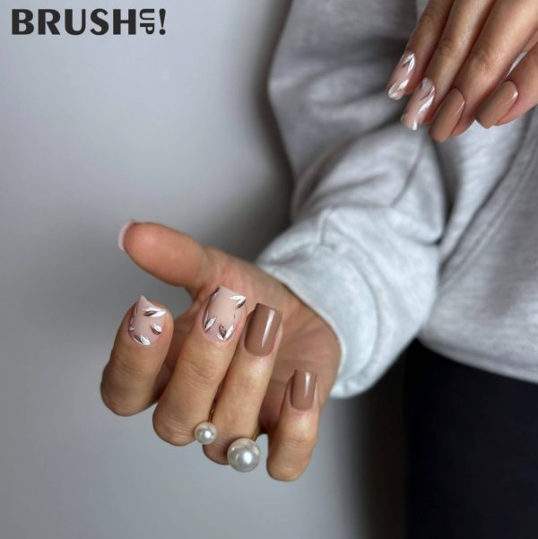 Brush Up gel polish All About Me