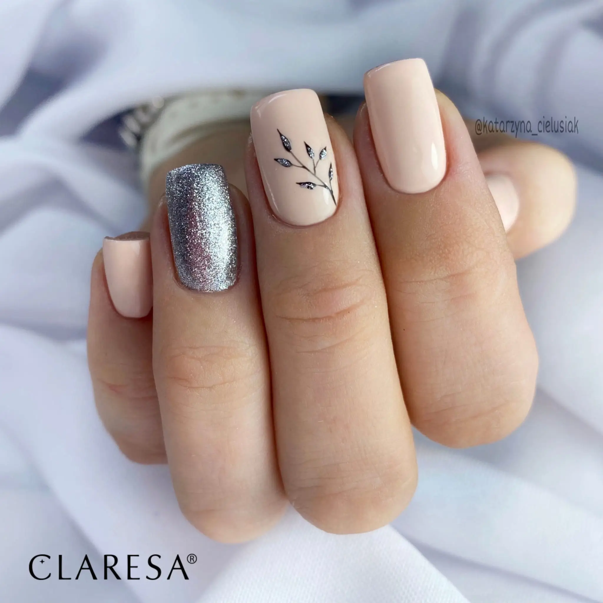 Claresa gel polish Fallin Love 4