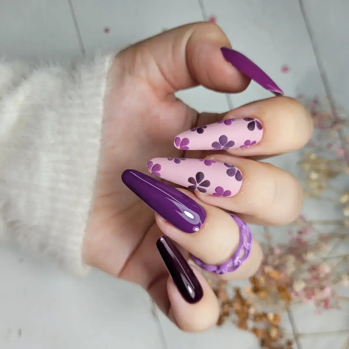 YOSHI gel polish Larmes De Violette 246