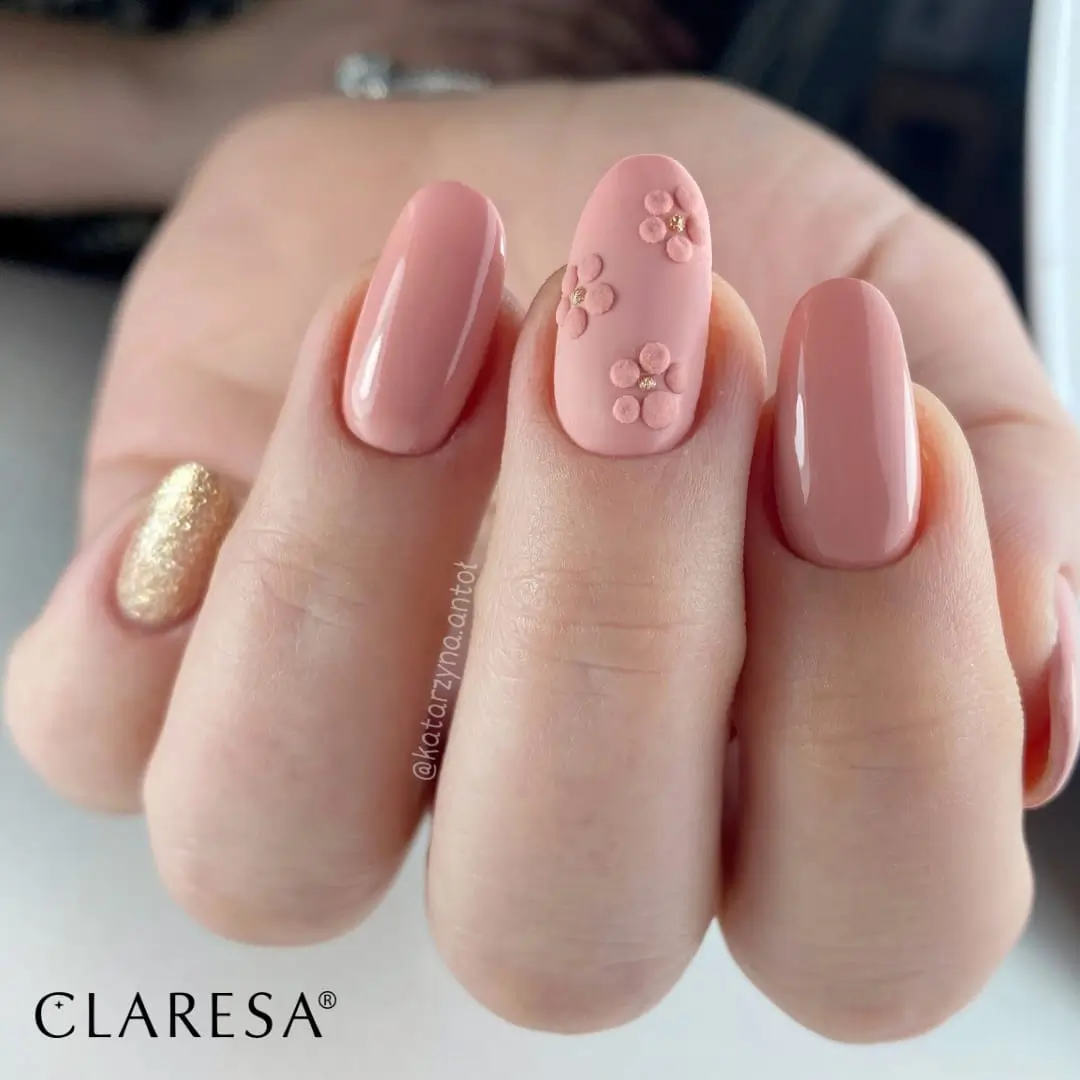 Claresa gel polish Nude 107