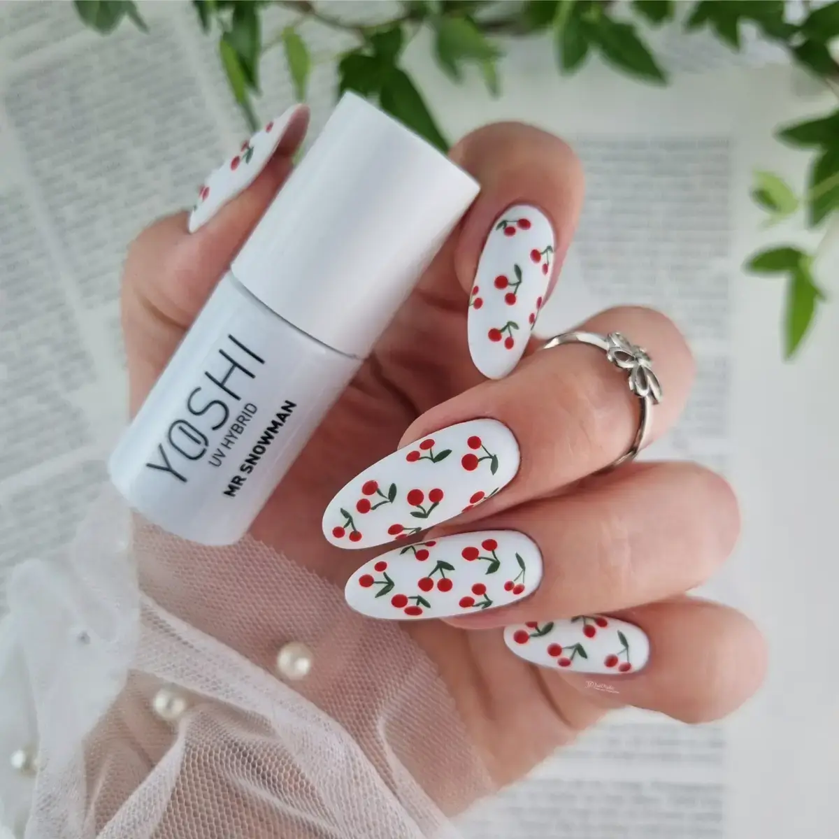 YOSHI gel polish Snowman 608