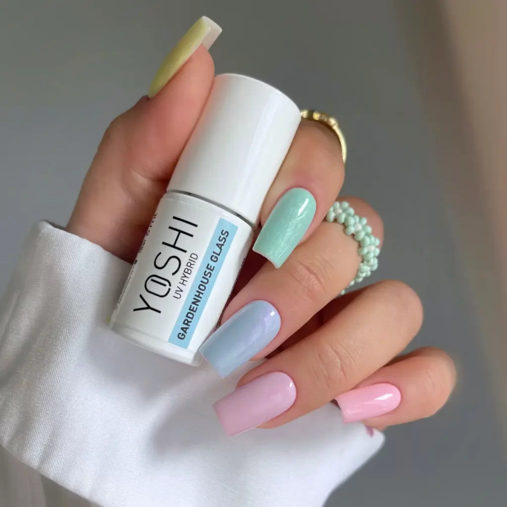 YOSHI gel polish Gardenhouse Glass 279