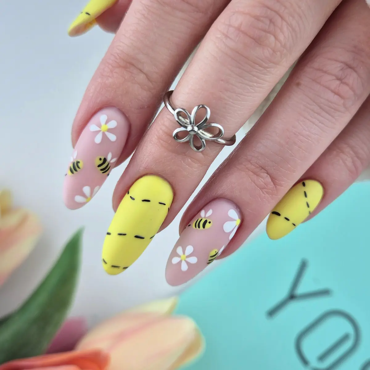 YOSHI gel polish Out of Office 285